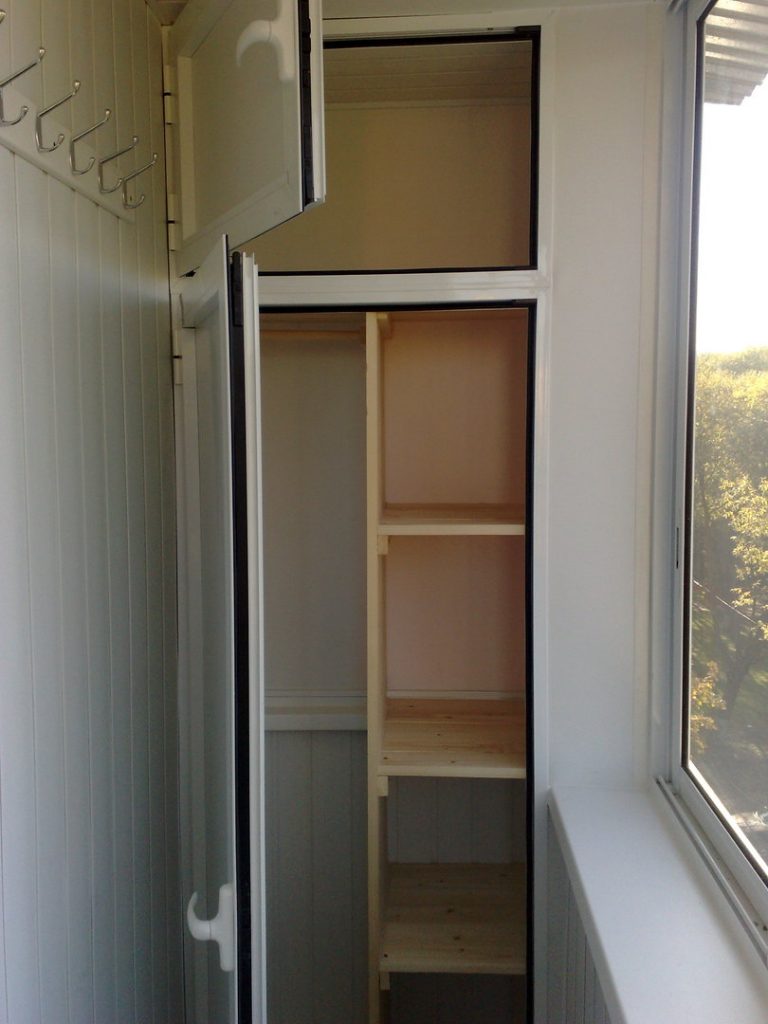 Встраиваемые Шкафы На Балкон Фото