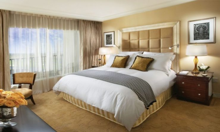 Elegantno i romantično: kako dizajnirati spavaću sobu u bijelim tonovima (+92 fotografije)