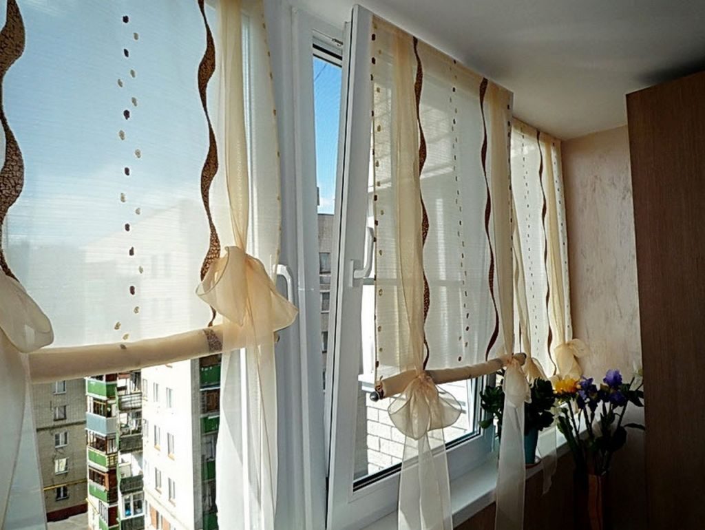 Шторы на балкон - 79 фото лучших новинок дизайна.