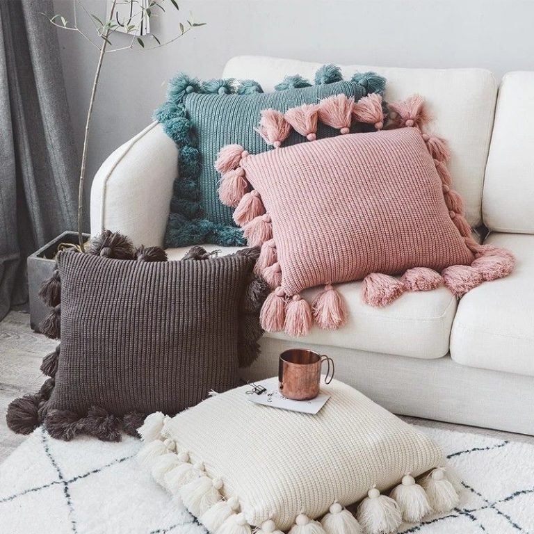 Красивые подушки своими руками фото на диван